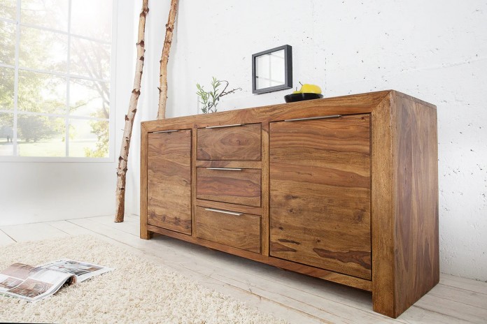 BUFFET COREX™ 135 : COMPACT, ÉLÉGANCE MASSIVE EN SHEESHAM 100% NATUREL