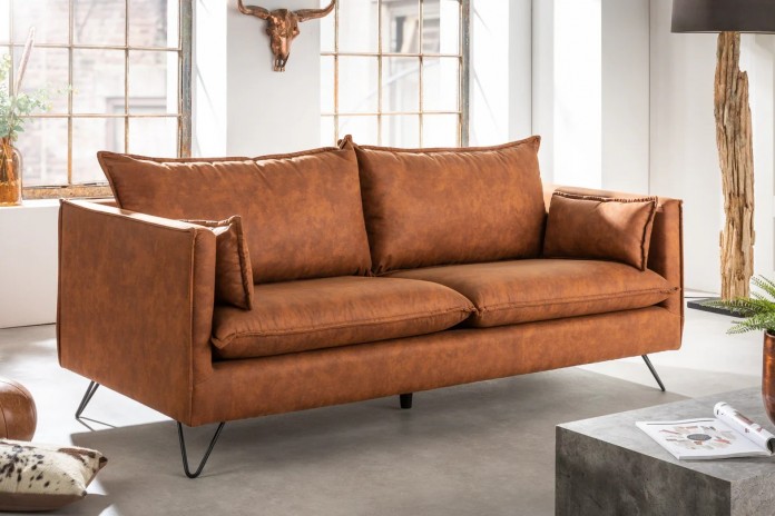 Canapé DAKOTA 195 cm – Microfibre marron antique, style rétro vintage avec pieds épingle design