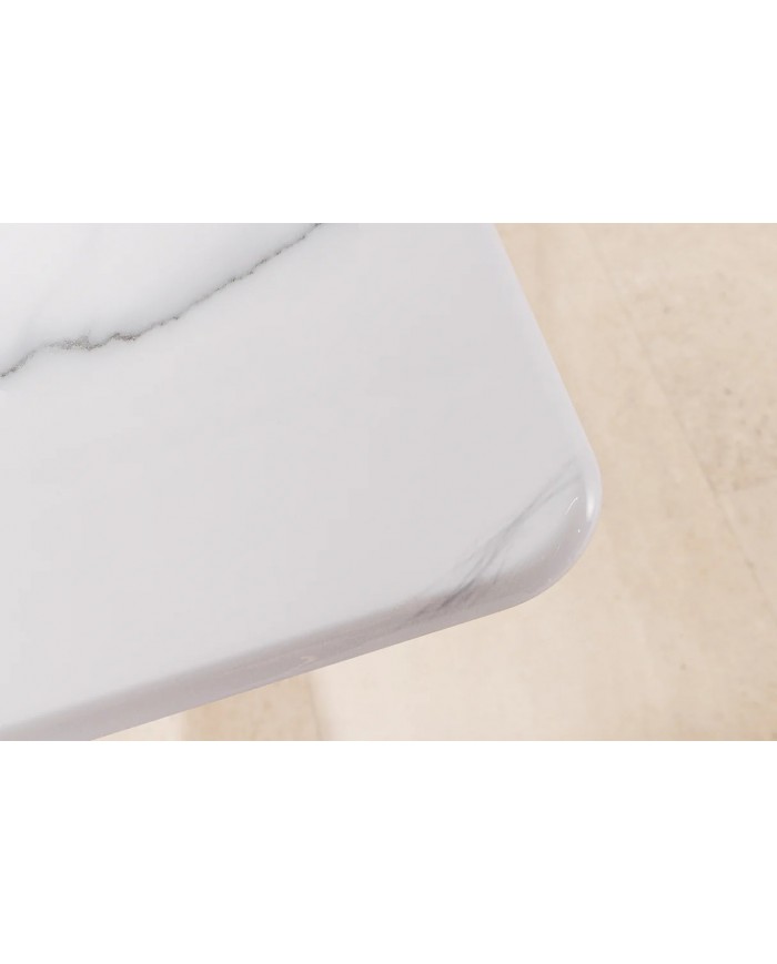 Table basse CELENIA – 130 cm en céramique effet marbre blanc & structure dorée champagne