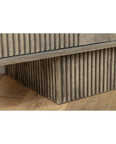 Commode 4 portes 170 cm avec reliefs 3D en bois de manguier gris fumé Neoforma
