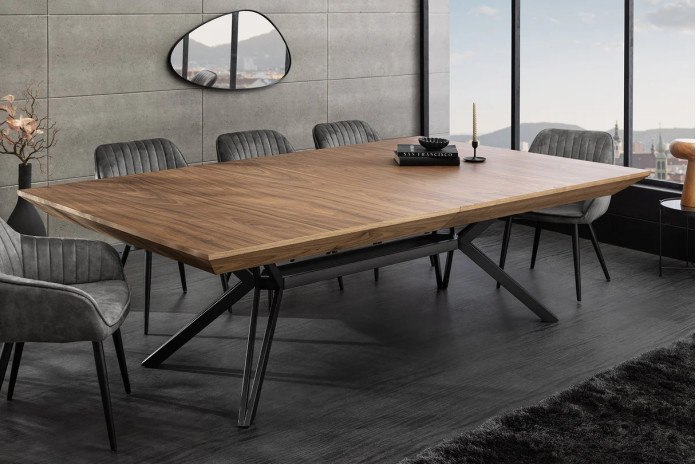 Table 12-14 couverts extensible TINA – Noyer & métal noir  Jusqu’à 320 cm de longueur –     Réunissez-vous en grand format !
