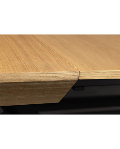 Table 12-14 couverts extensible TINA – aspect chêne naturel & métal noir  Jusqu’à 320 cm de longueur –