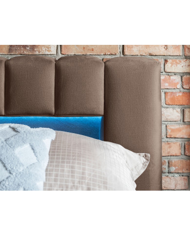 OFFRE BLACK FRIDAY : Lit coffre Camila 160x200 Marron – Sommier relevable & tête de lit LED incluses