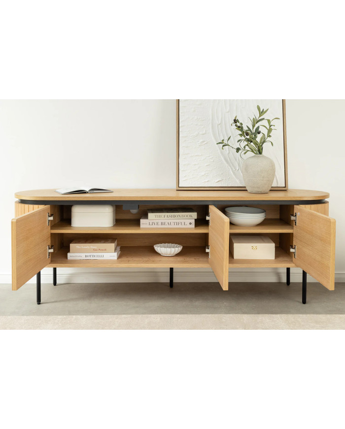 Meuble TV ATHOS 160 cm — Chêne Naturel & Pieds Noirs Métal  : Style massif, lignes maîtrisées.