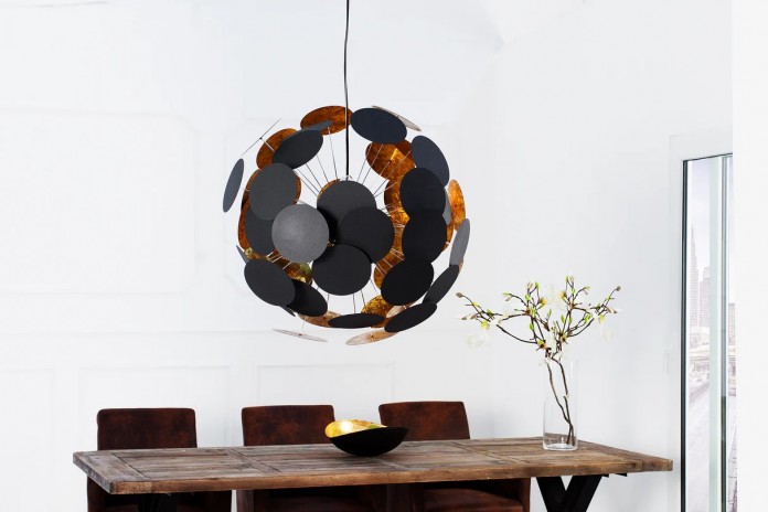 Lampe suspendue pétales métal noir or design 70cm INFINITY