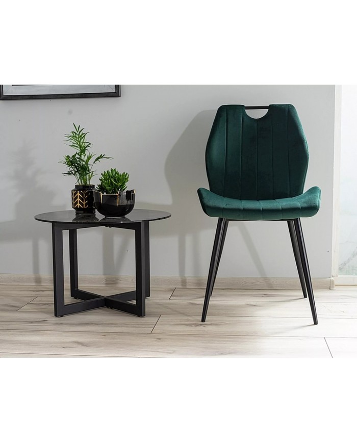 Chaise rembourrée en tissu ou velours pieds et poignée en métal Arco