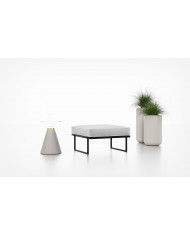 Grand pouf d'assise Evelyn : design moderne, confort supérieur et résistance aux intempéries