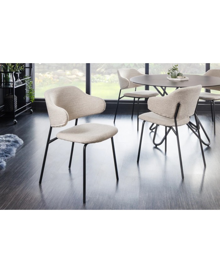 Chaise rembourrée en tissu bouclette avec pieds en métal noir Tracy Alpine
