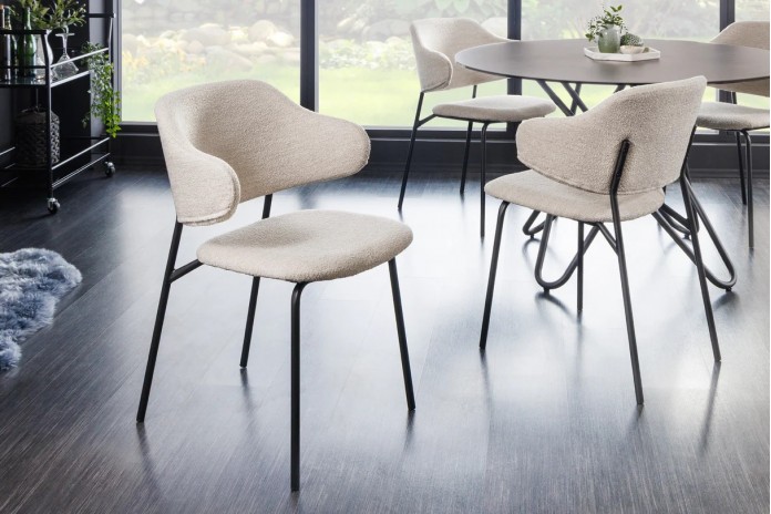 Chaise rembourrée en tissu bouclette avec pieds en métal noir Tracy Alpine