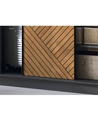 ARMOIRE NOCERA MIROR – L’élégance discrète du rangement d’exception Conçue pour durer, pensée pour ranger