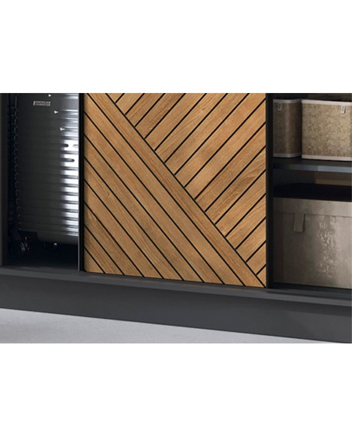 ARMOIRE NOCERA MIROR – L’élégance discrète du rangement d’exception Conçue pour durer, pensée pour ranger